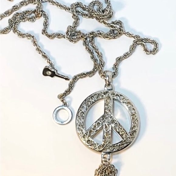 Show your inner peace. Be Namaste ready.  ☮️ necklace,  🎸 closure. - Picture 2 of 4